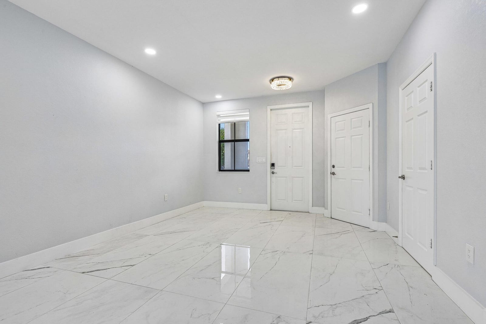 3567 W 110th Terrace, Hialeah, FL 33018 photo 6