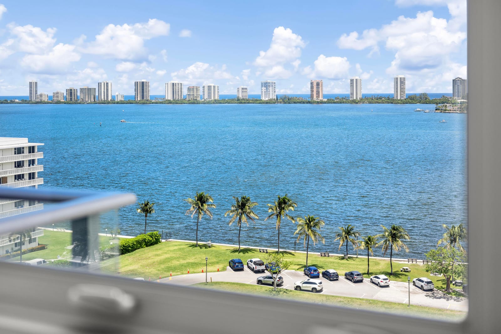 220 Lake Shore Drive 1001 — photo 11