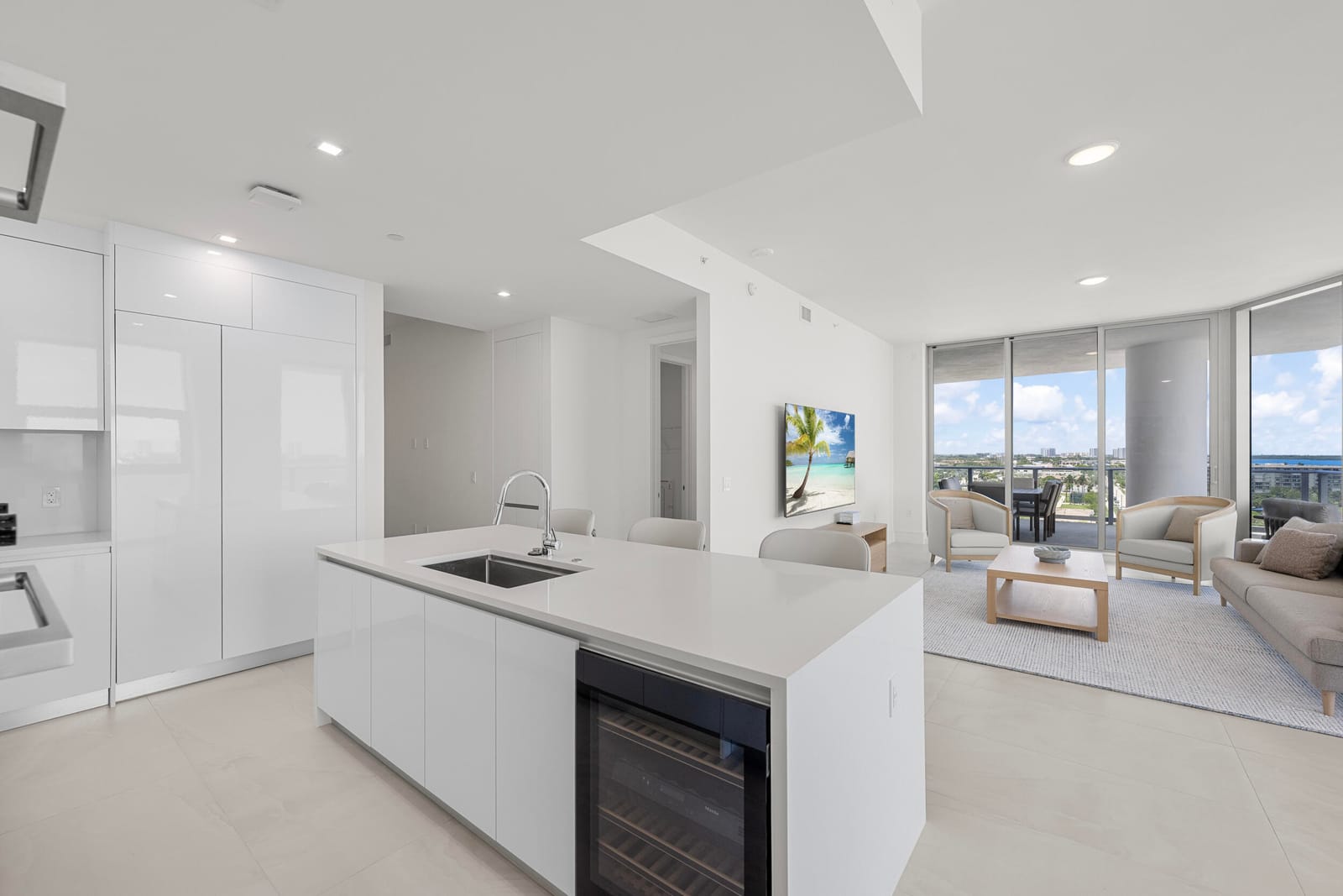 220 Lake Shore Drive 1001 — photo 5
