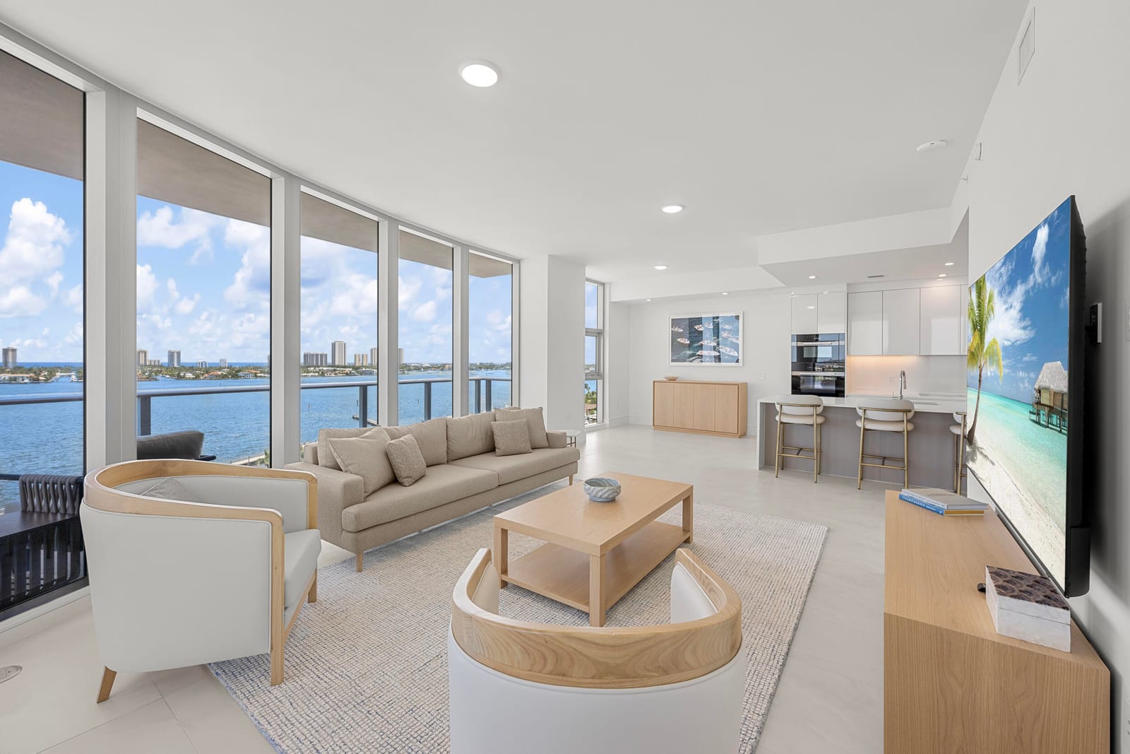 220 Lake Shore Drive 1001 — photo 9