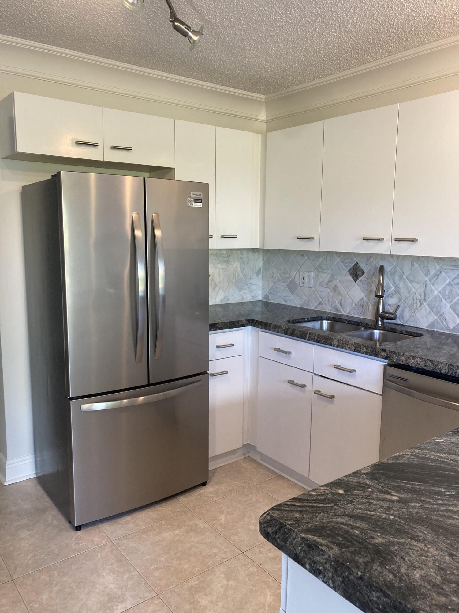 7680 STONE HARBOUR Drive 3 — photo 2