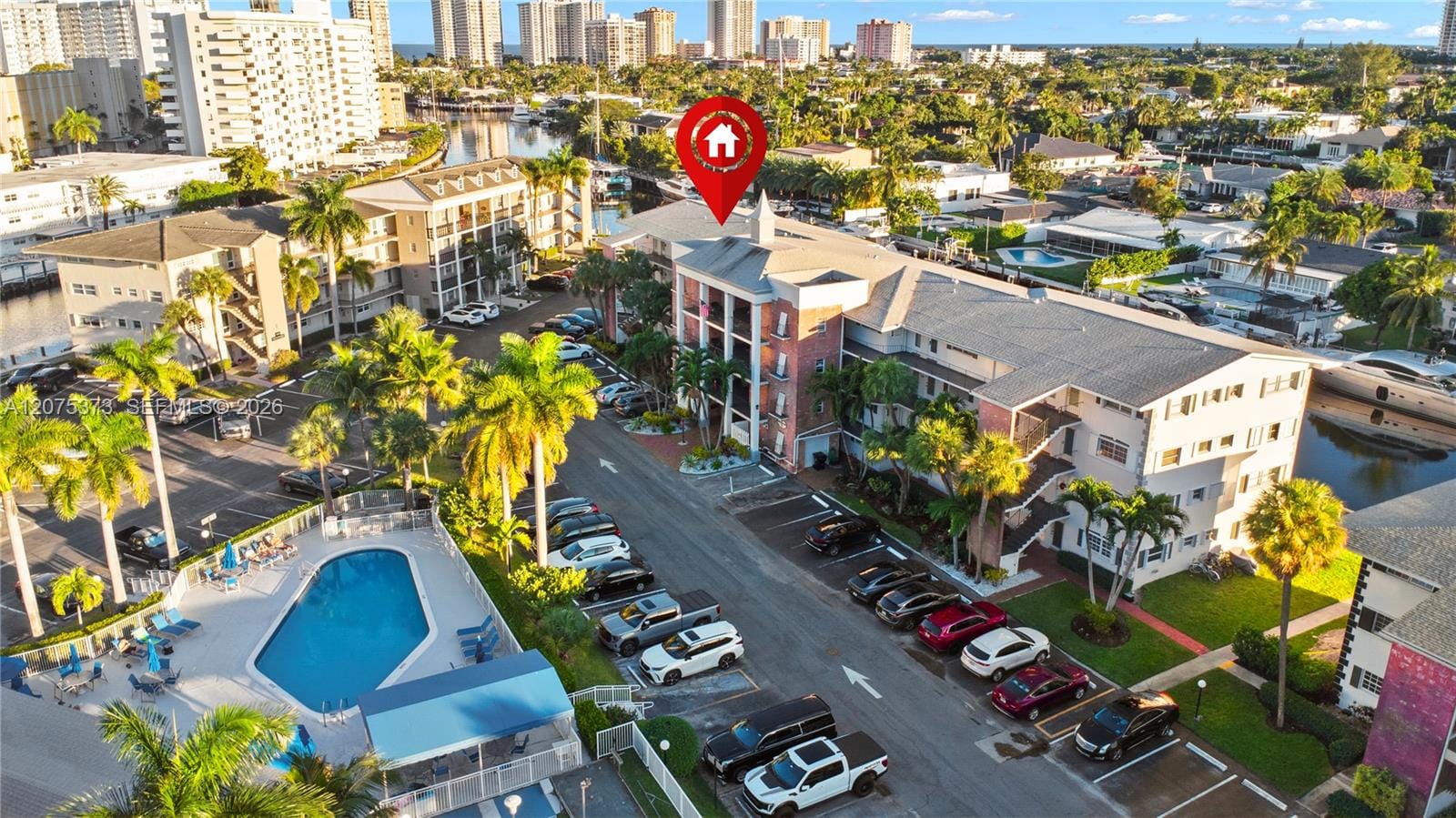 455 Paradise Isle Boulevard 402, Hallandale Beach, FL 33009