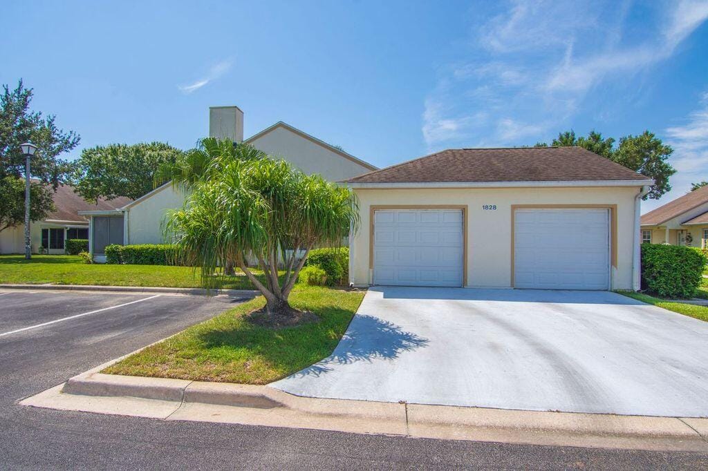1828 AYNSLEY Way 1, Vero Beach, FL 32966 photo 2