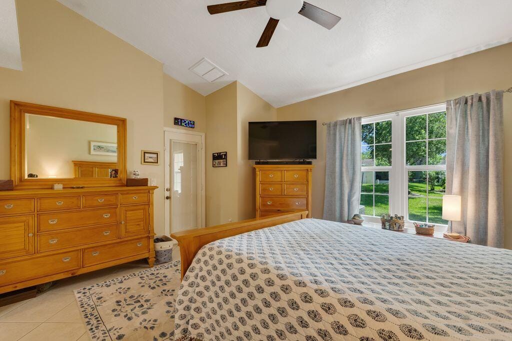 1828 AYNSLEY Way 1, Vero Beach, FL 32966 photo 14