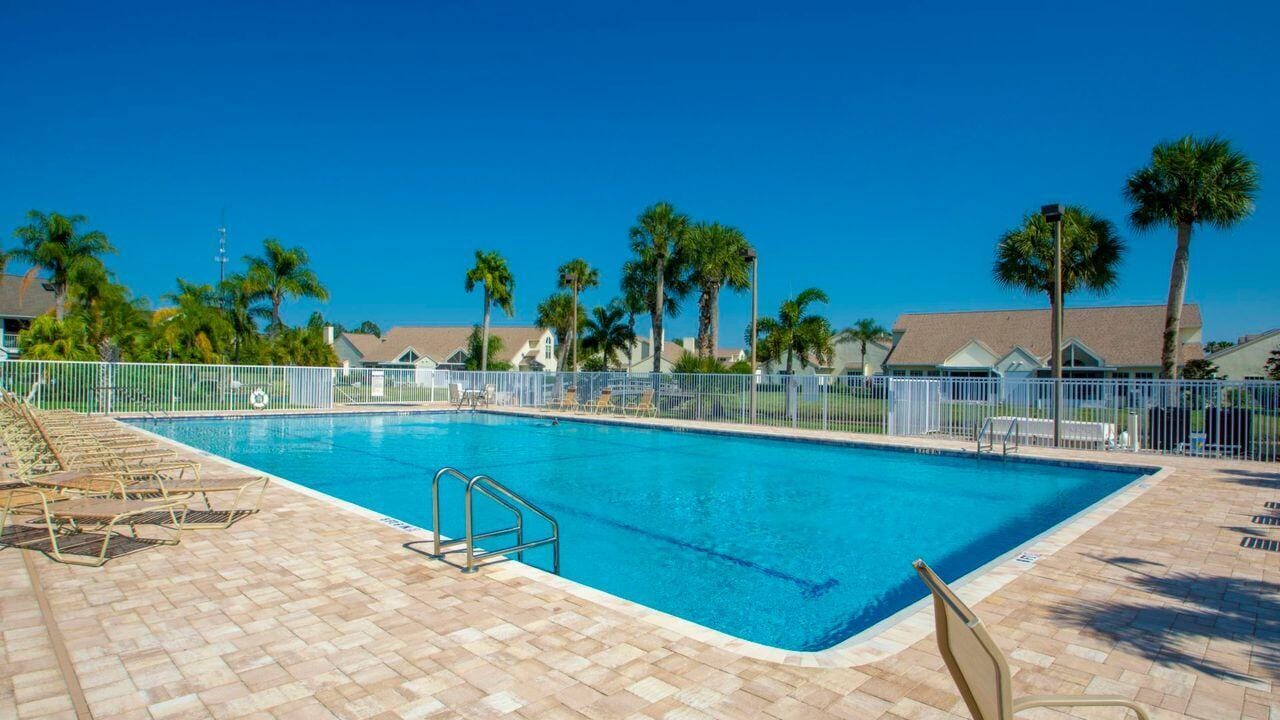 1828 AYNSLEY Way 1, Vero Beach, FL 32966 photo 24