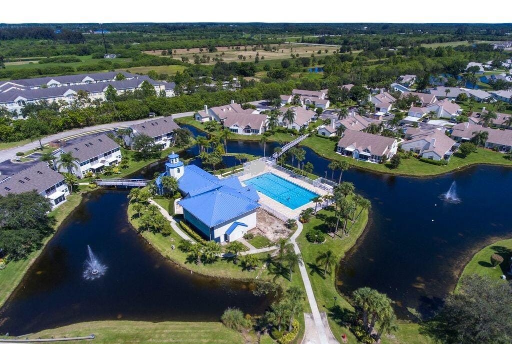 1828 AYNSLEY Way 1, Vero Beach, FL 32966 photo 27