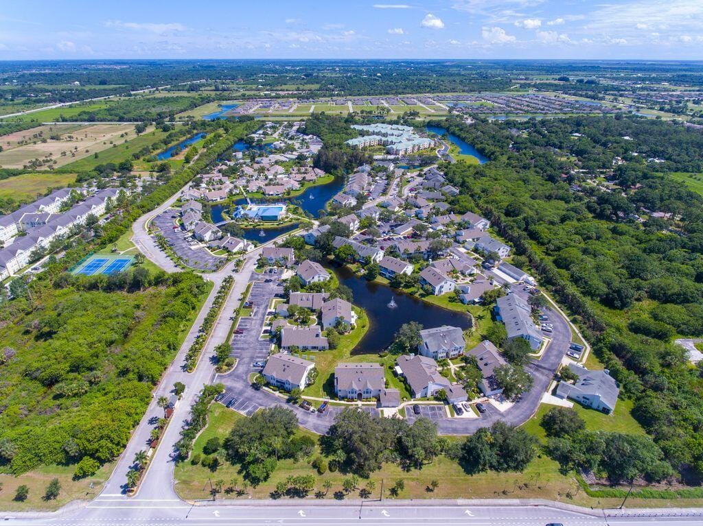 1828 AYNSLEY Way 1, Vero Beach, FL 32966 photo 29