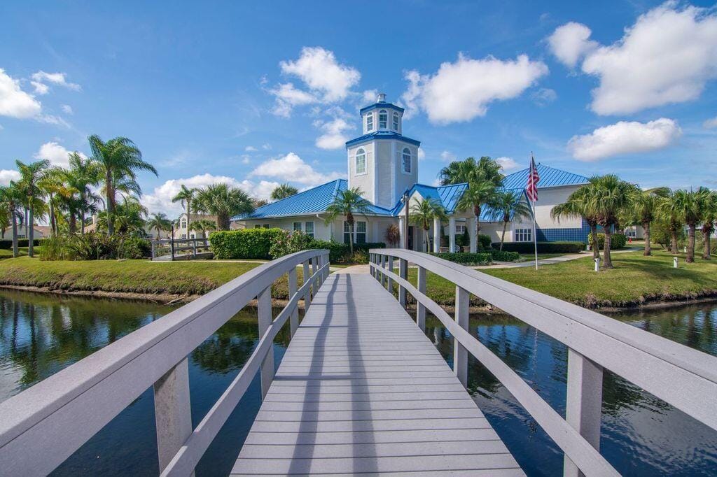 1828 AYNSLEY Way 1, Vero Beach, FL 32966 photo 30
