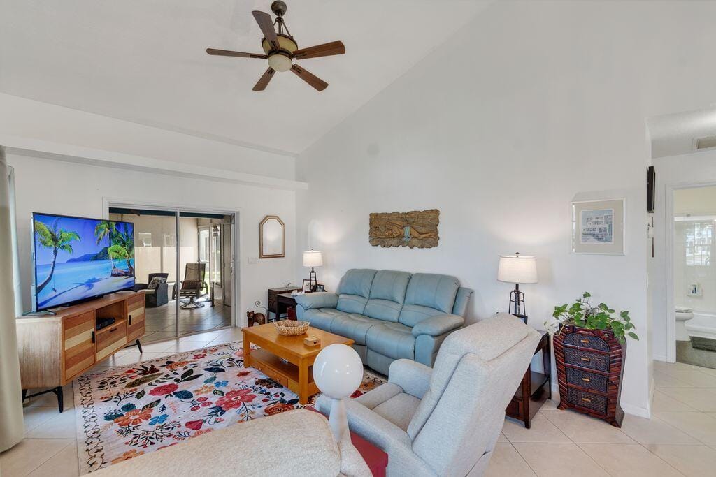 1828 AYNSLEY Way 1, Vero Beach, FL 32966 photo 10