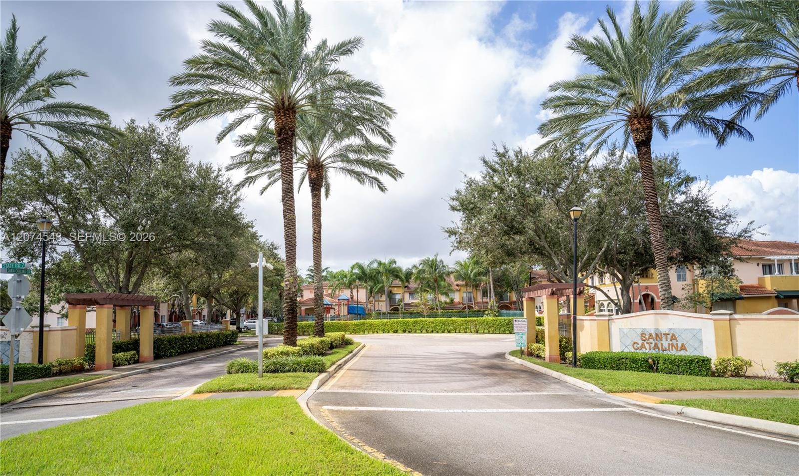1410 S Santa Catalina Circle, North Lauderdale, FL 33068