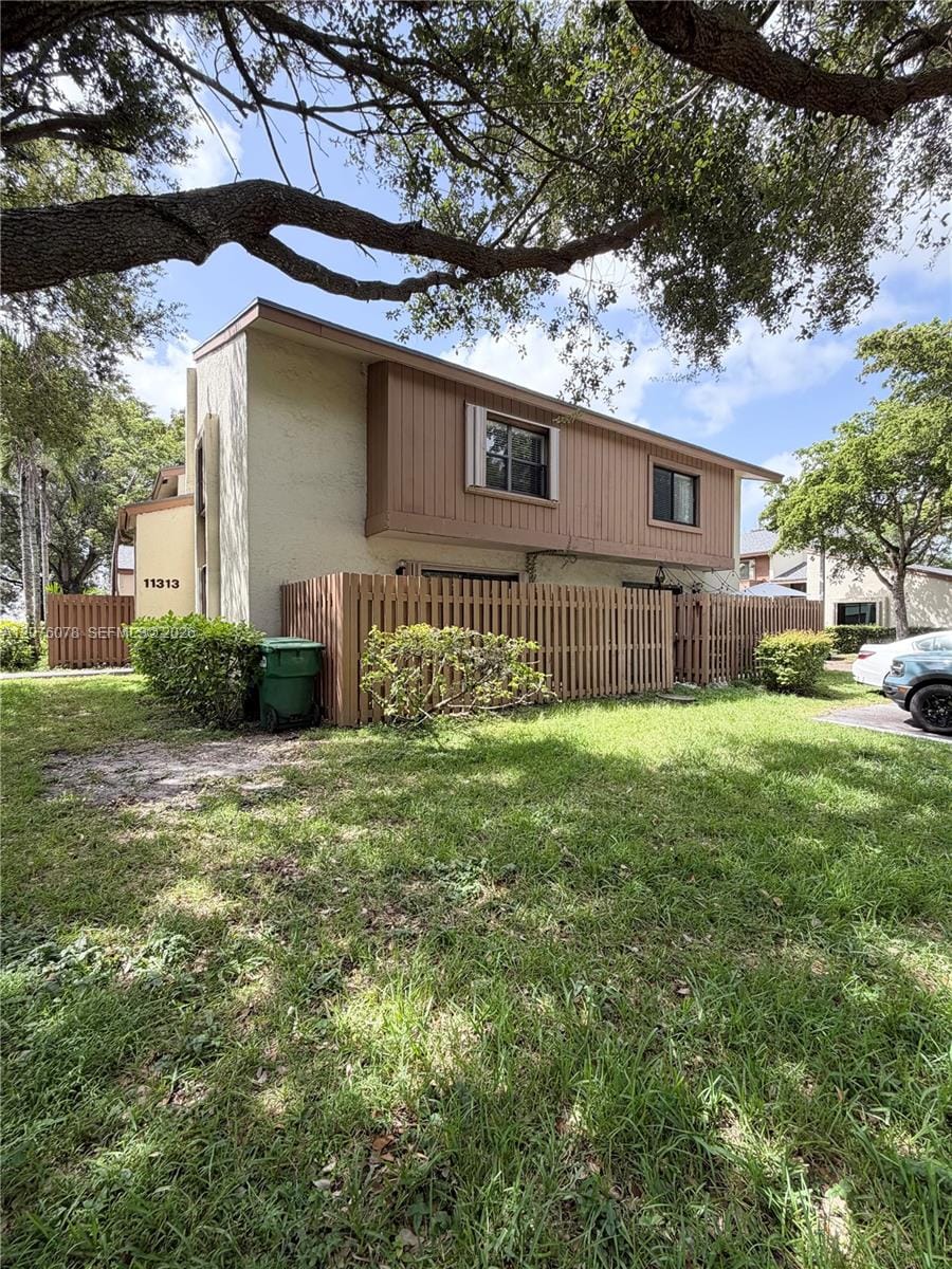 11313 SW 109th Road 61-B, Miami, FL 33176