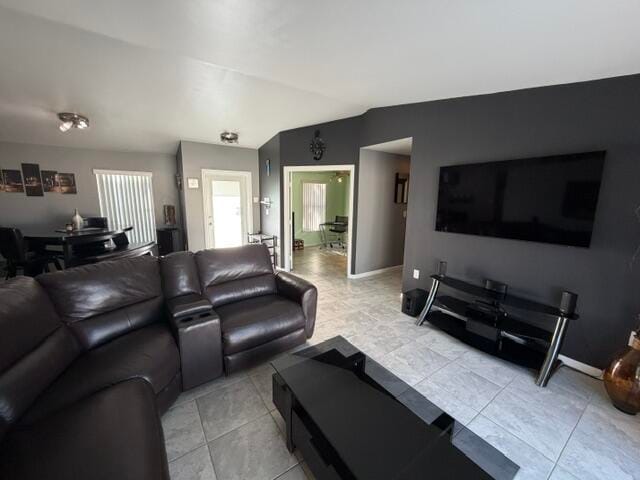 924 CUMBERLAND Terrace, Davie, FL 33325 photo 12