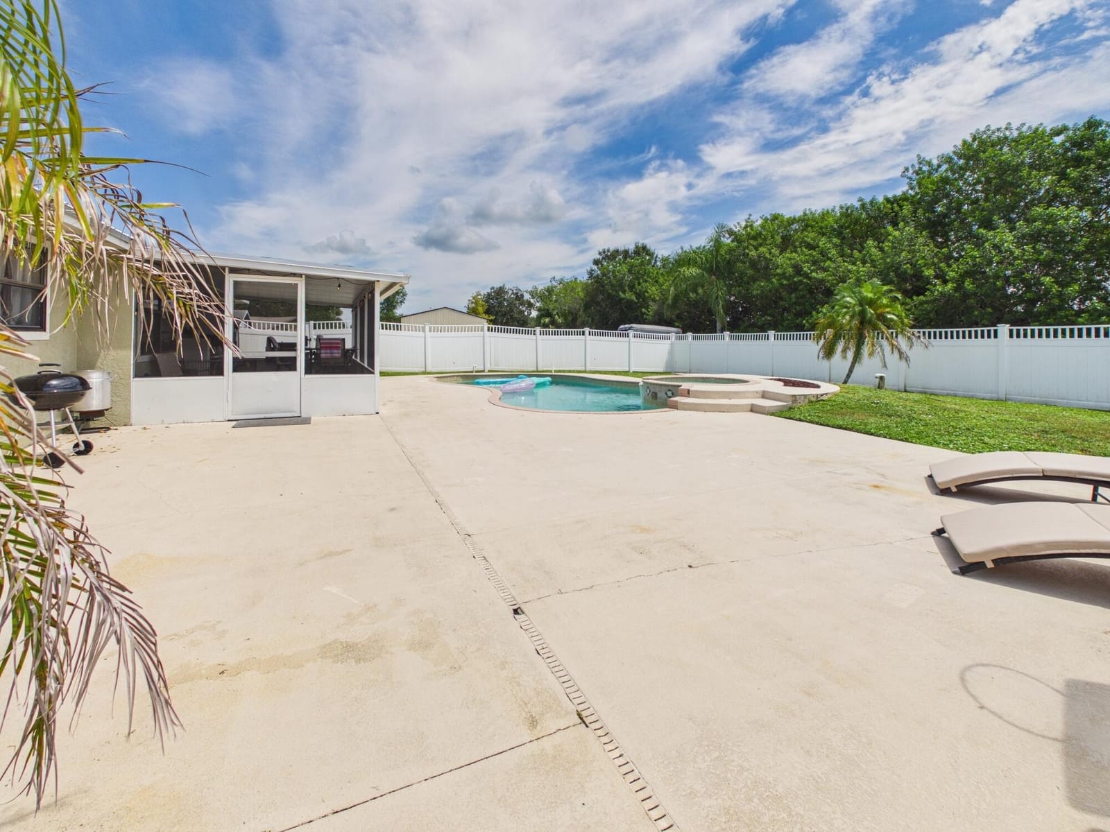 1150 SW 85TH Way — photo 7