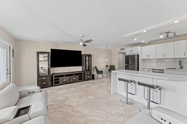1015 Berkshire A, Deerfield Beach, FL 33442