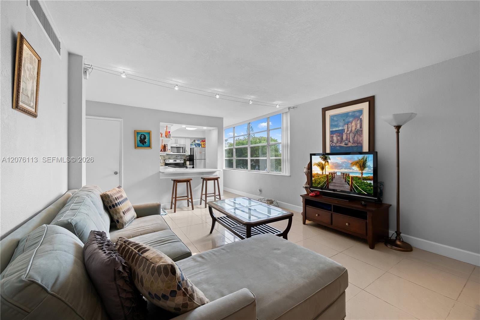 9400 Live Oak Place 305 — photo 8