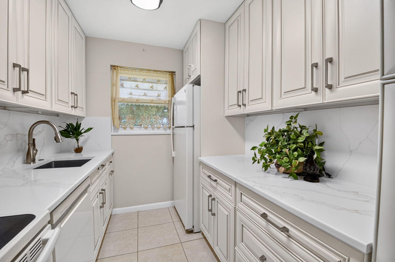 7205 W OAKRIDGE Circle, Lake Worth, FL 33462 photo 13