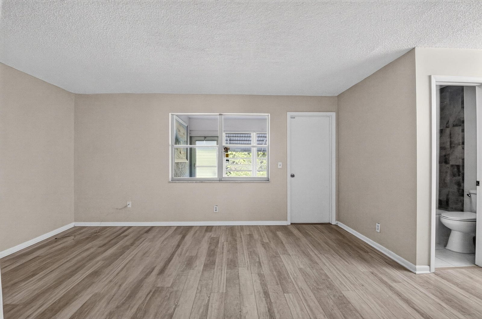 7205 W OAKRIDGE Circle, Lake Worth, FL 33462 photo 18