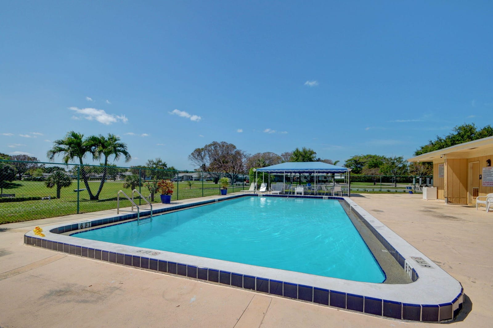 7205 W OAKRIDGE Circle, Lake Worth, FL 33462 photo 26