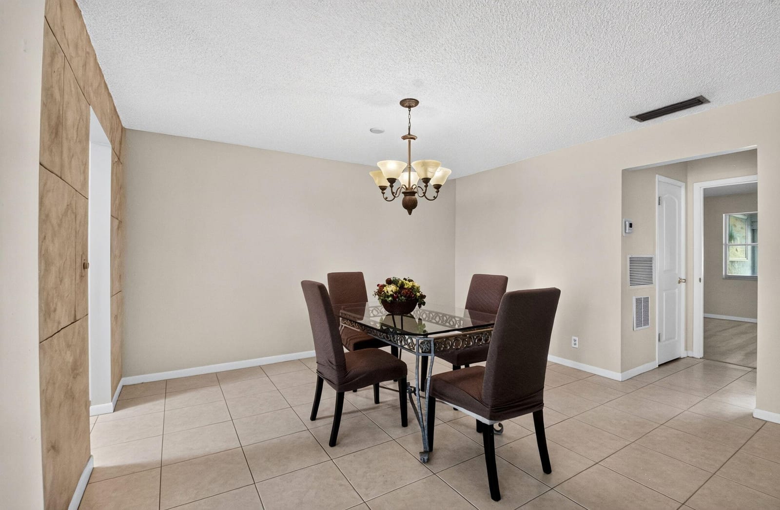 7205 W OAKRIDGE Circle, Lake Worth, FL 33462 photo 8