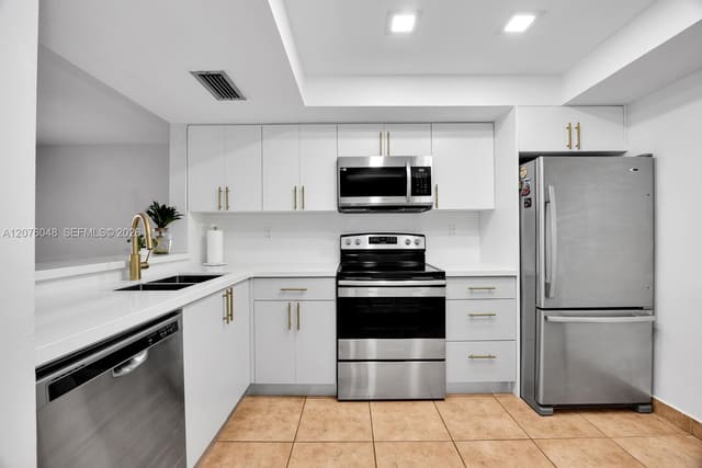 9280 SW 123rd Court 404, Miami, FL 33186