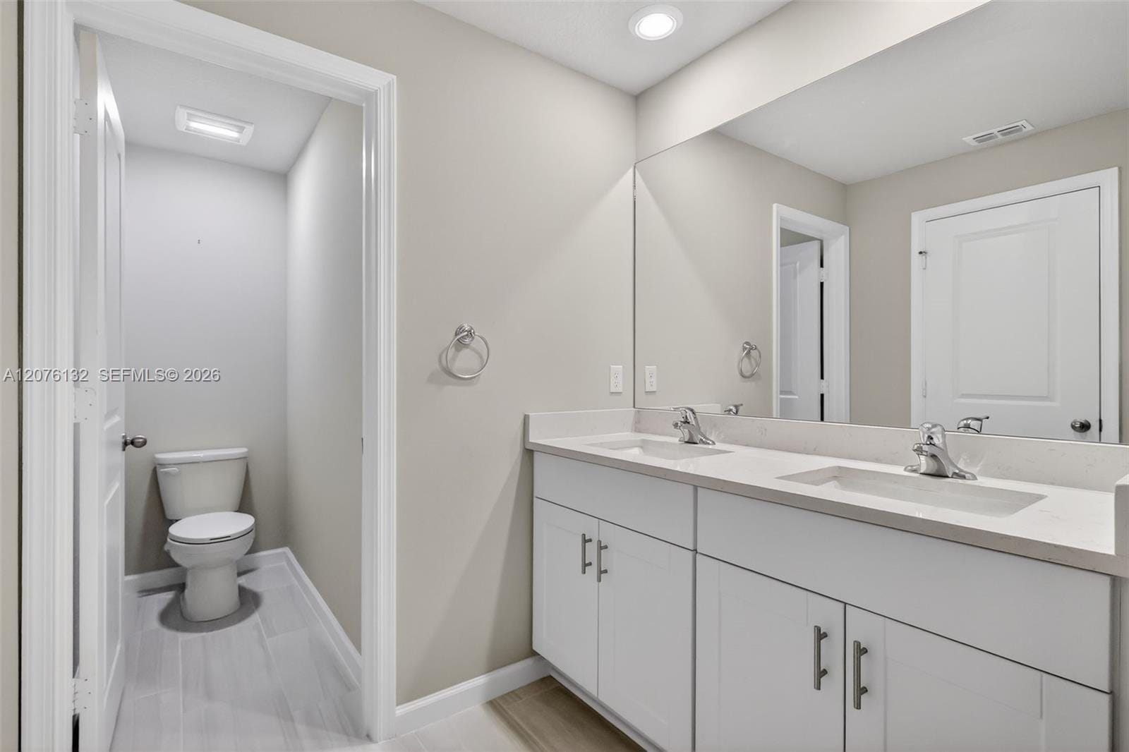 5610 SE Edgewater Circle — photo 6