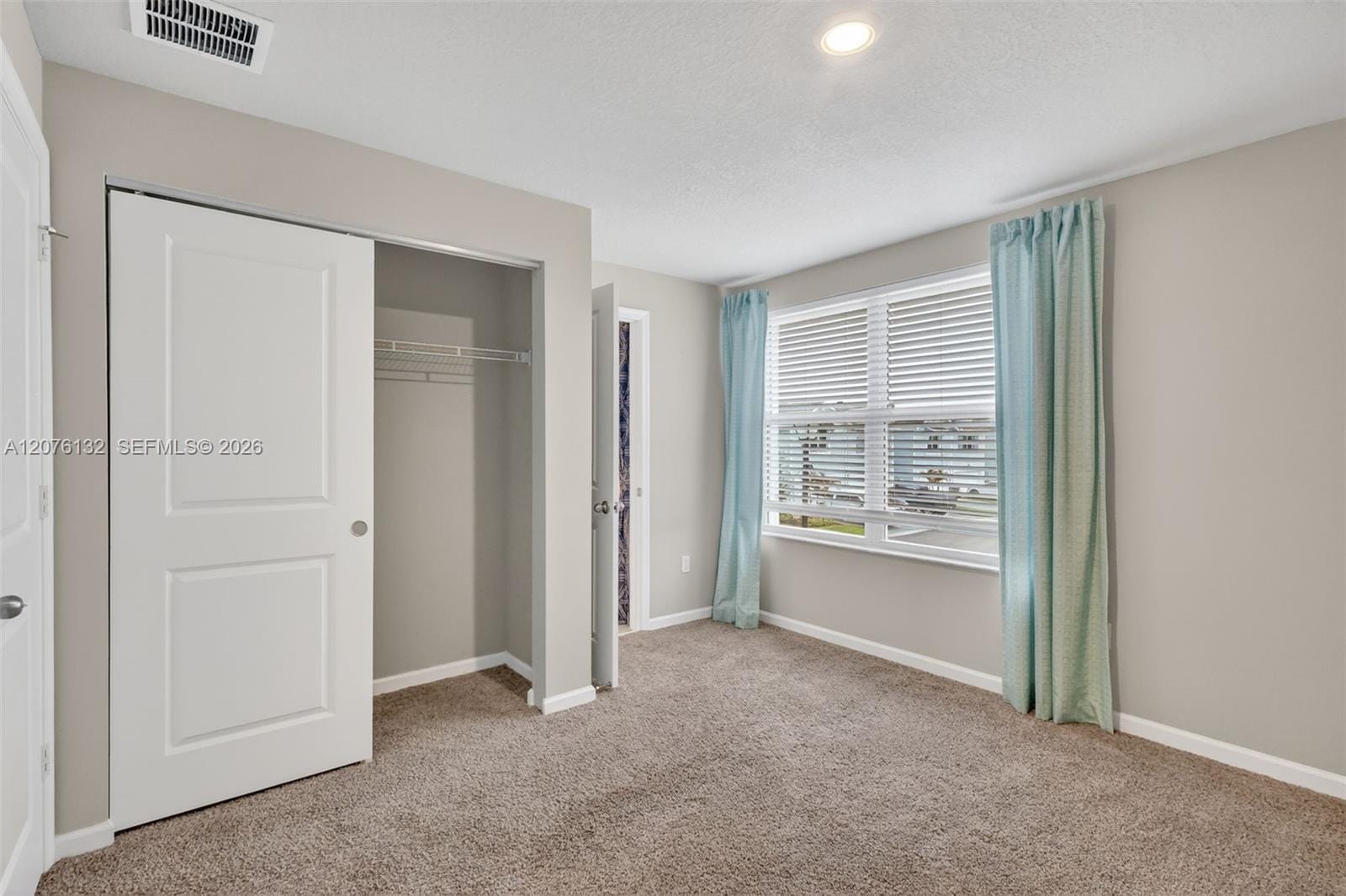 5610 SE Edgewater Circle — photo 8