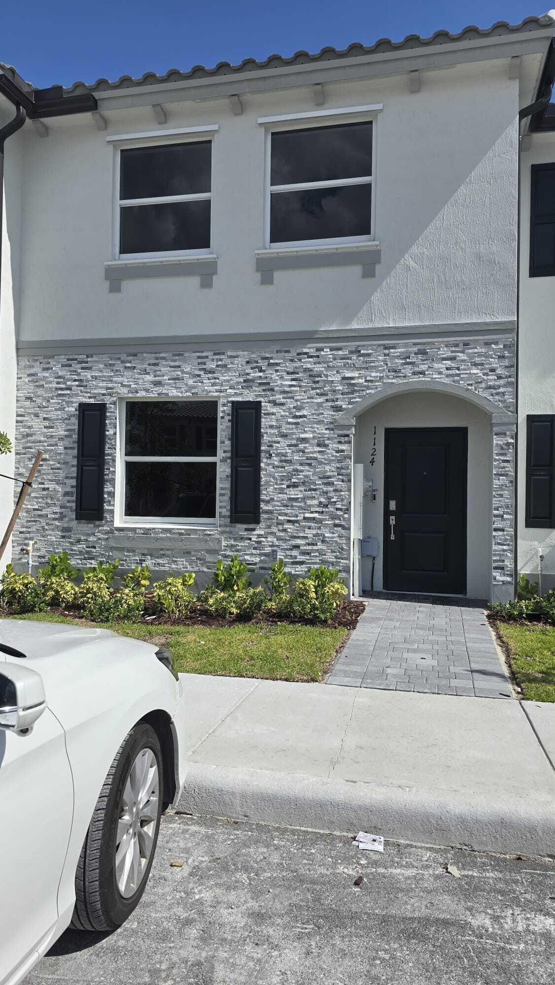 1124 SE 3rd Street, Florida City, FL 33034