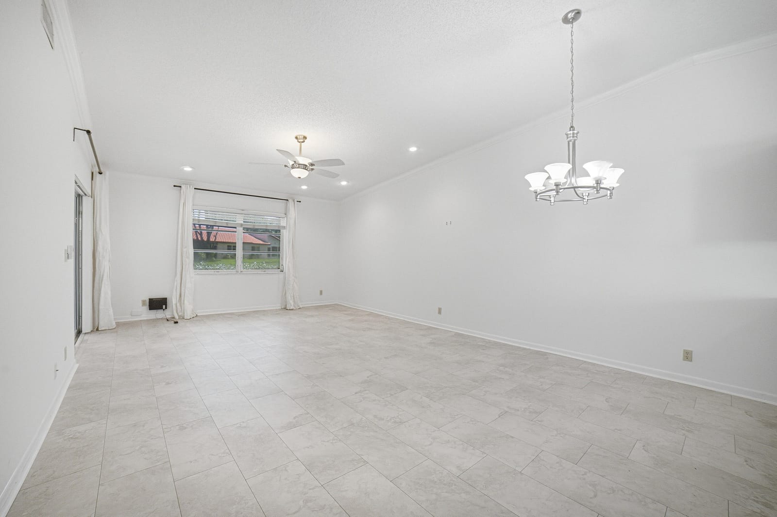 6070 SUNNY MANOR Court, Delray Beach, FL 33484 photo 8