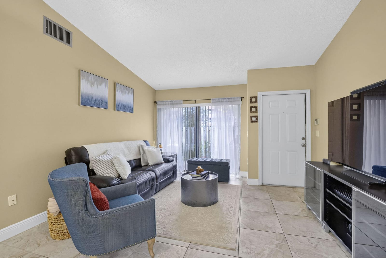 2690 N Nob Hill Road, Sunrise, FL 33322 photo 10