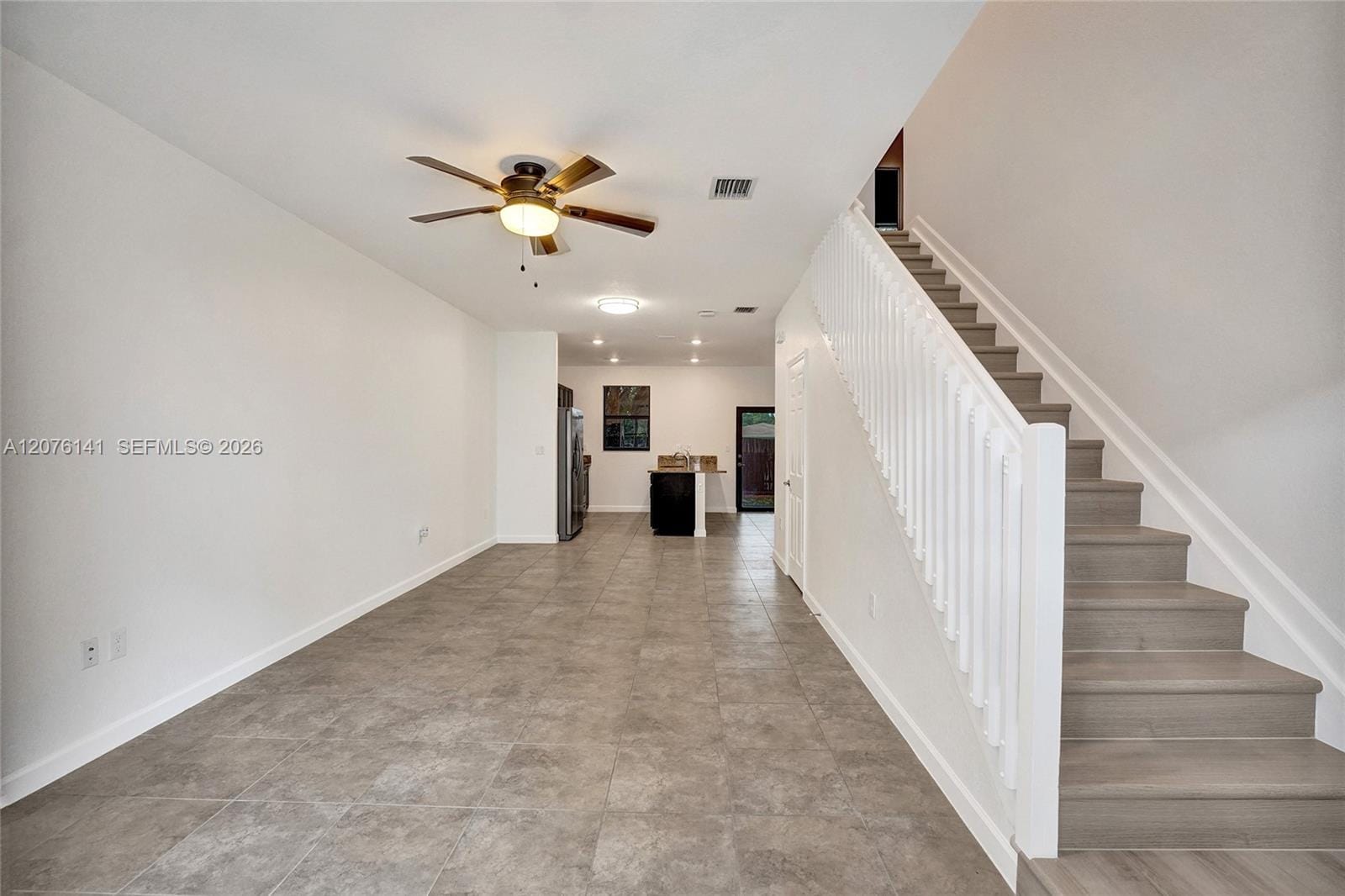 2805 SW 17 Avenue 0 — photo 8