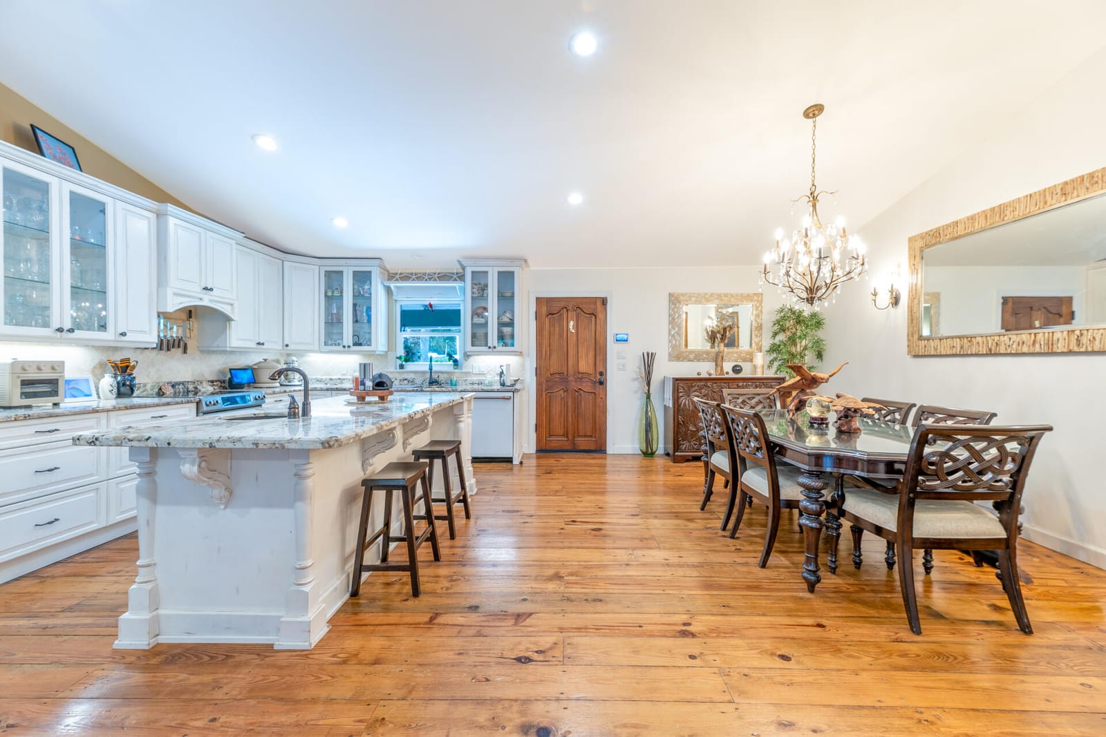 304 SW INDIAN GROVES Drive — photo 3