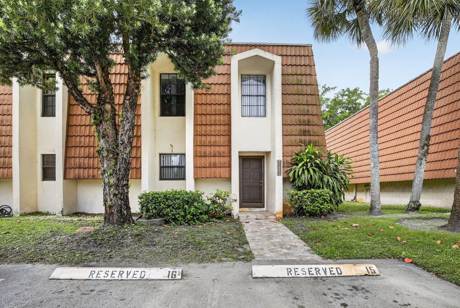 11556 NW 1ST Street, Plantation, FL 33325 photo 2