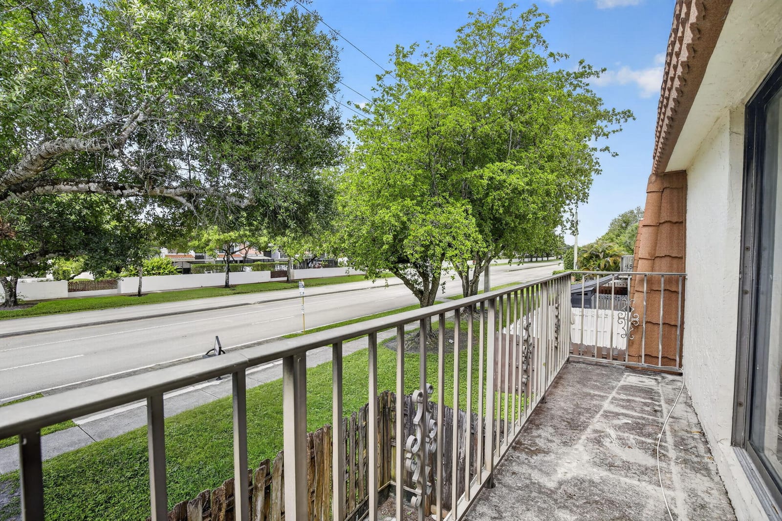 11556 NW 1ST Street, Plantation, FL 33325 photo 16