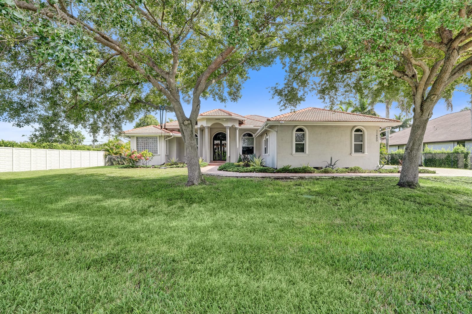 11800 NW 17TH Place, Plantation, FL 33323 photo 4