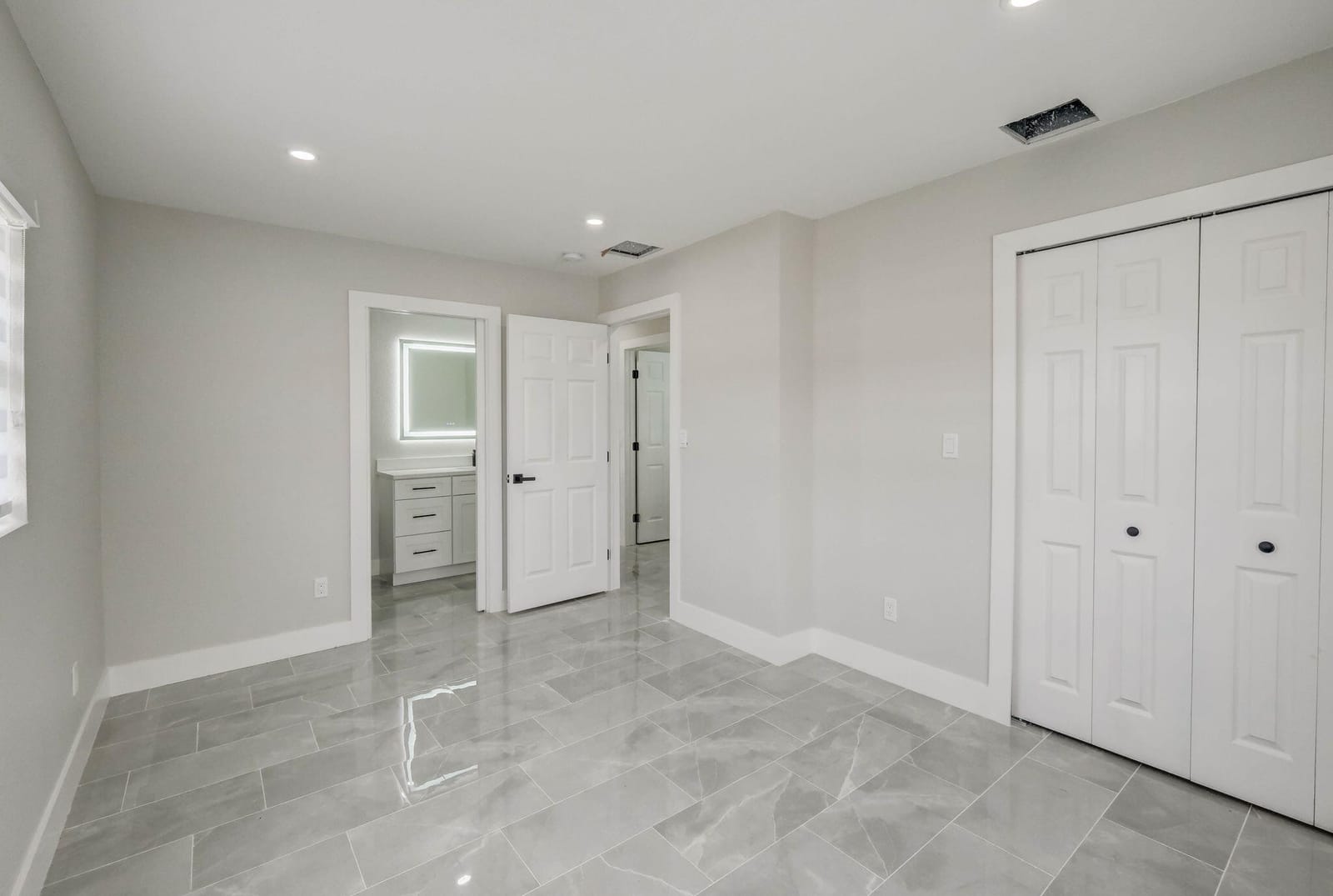 520 SW 13TH Place, Deerfield Beach, FL 33441 photo 6