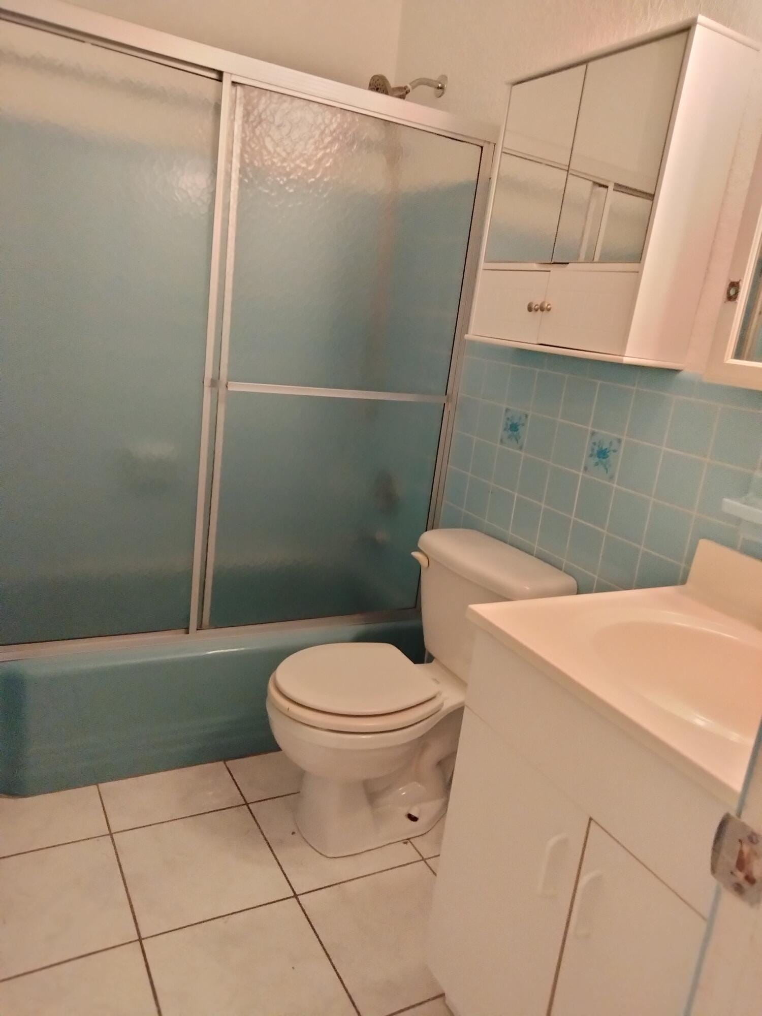 815 SW 10th Terrace 17V — photo 7