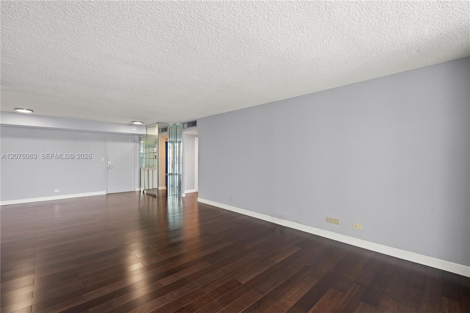 301 174th Street 901, Sunny Isles Beach, FL 33160 photo 16