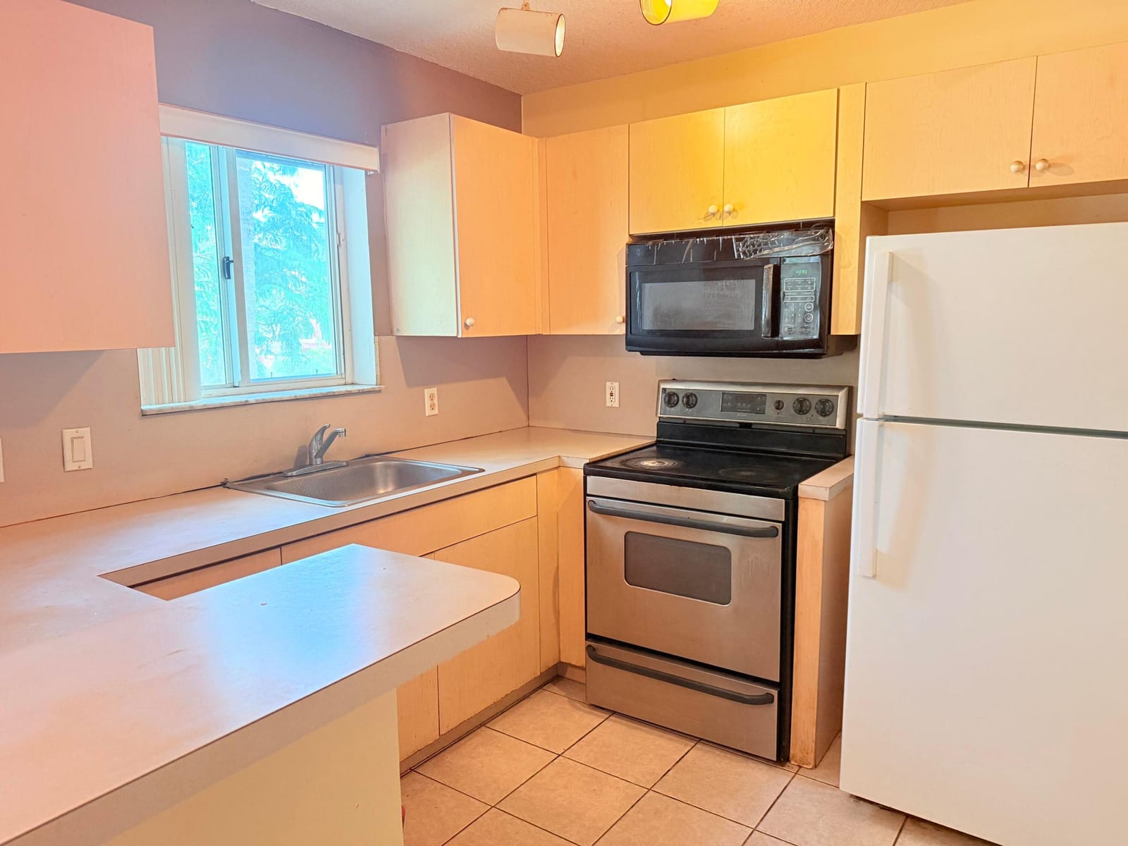 3505 Briar Bay Boulevard Apt 206 — photo 4