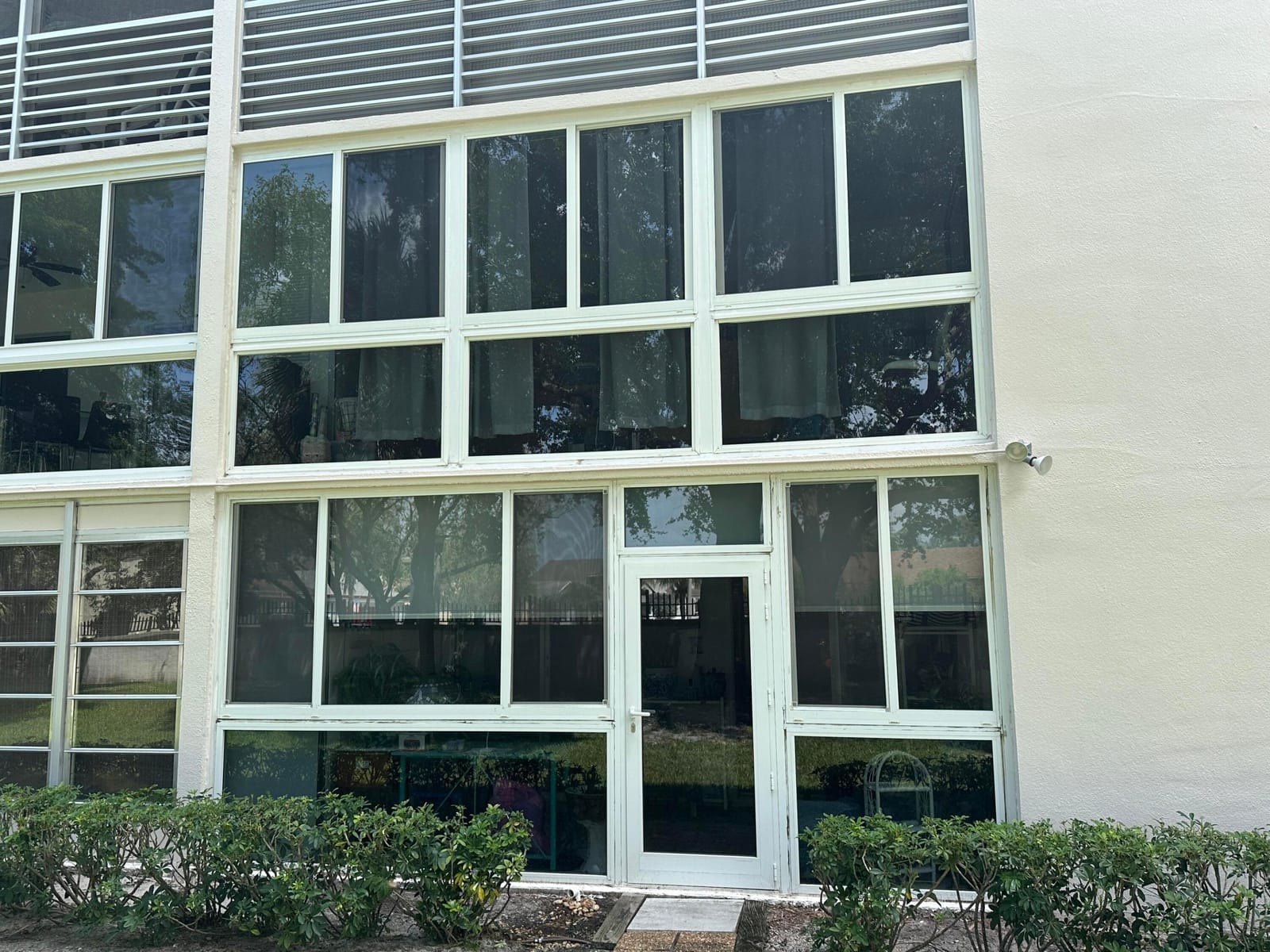 1901 Bermuda Circle B1 — photo 5