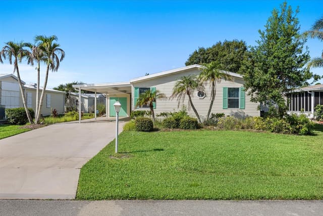 2911 Nine Iron Drive, Port St. Lucie, FL 34952