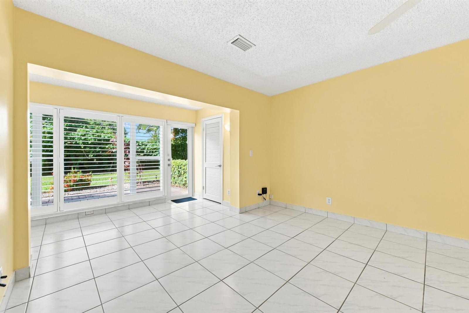 13782 Vía Flora #C, Delray Beach, FL 33484 photo 14
