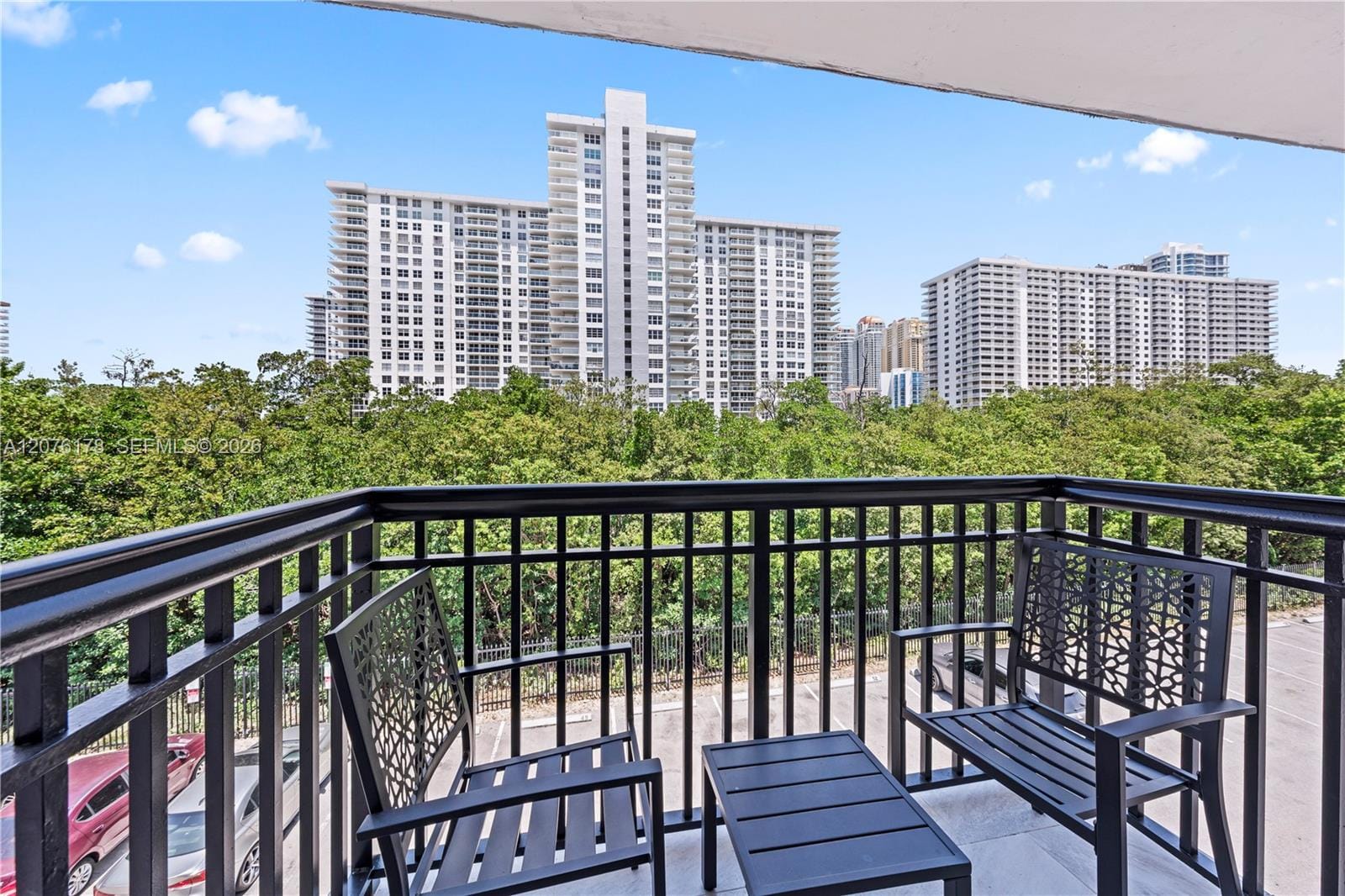 251 172nd Street 321, Sunny Isles Beach, FL 33160 photo 14