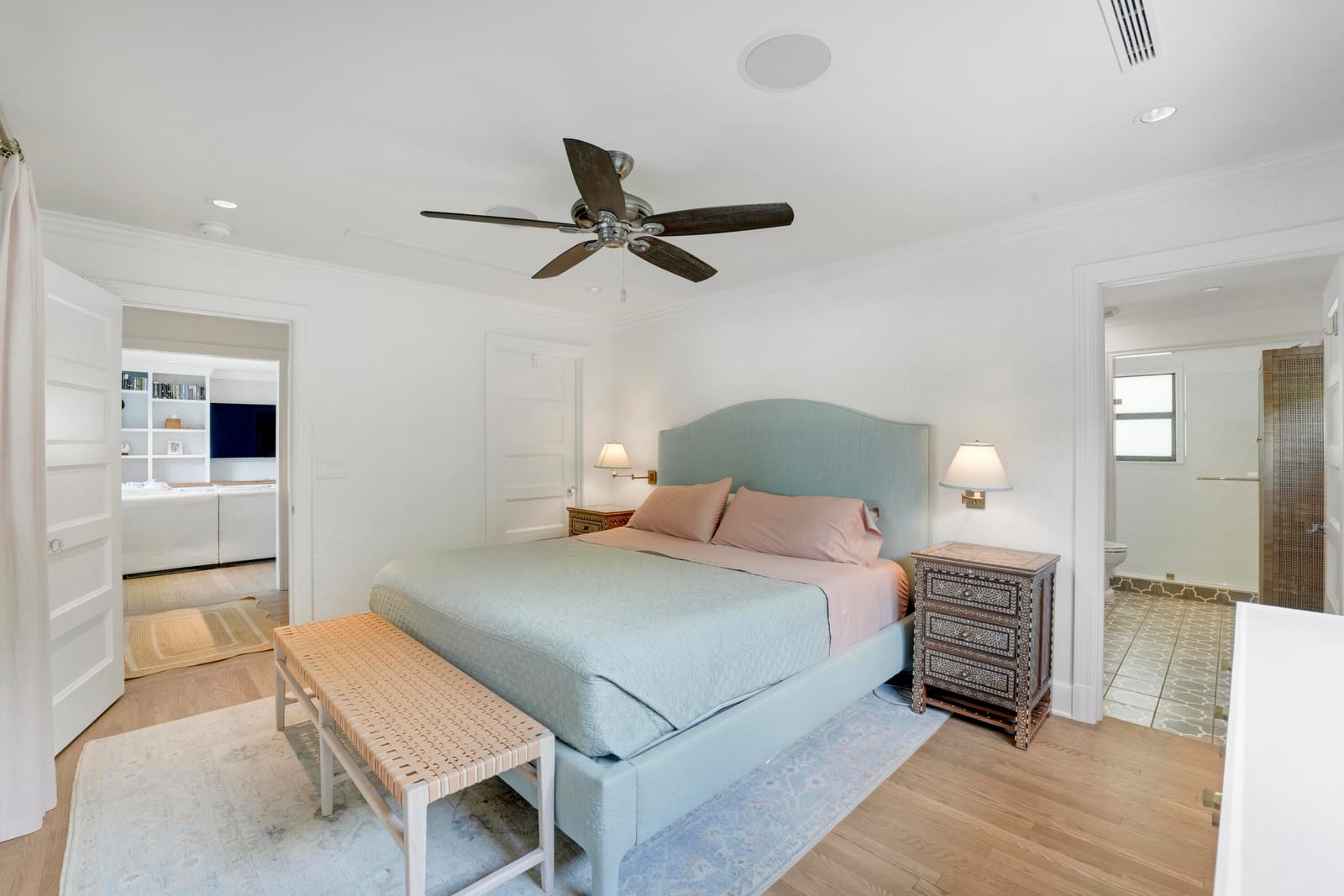 704 PELICAN Way — photo 10