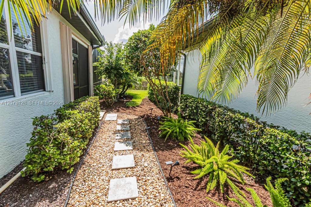 10545 Avila Circle, Fort Myers, FL 33913 photo 3