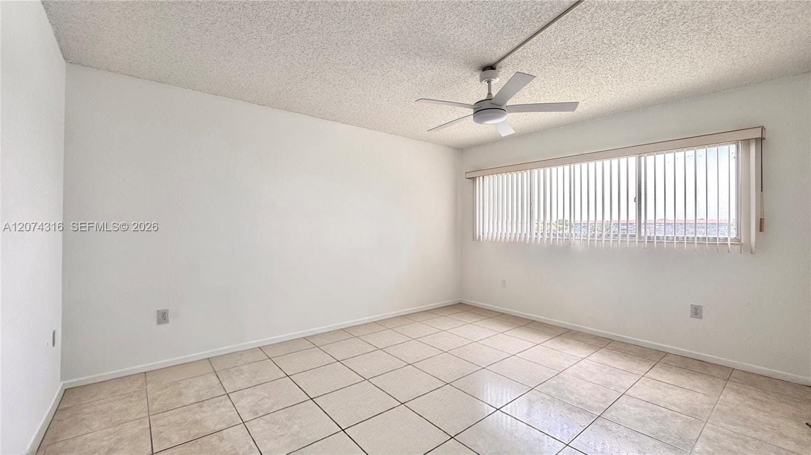 1400 SW 131st Way 305Q — photo 10