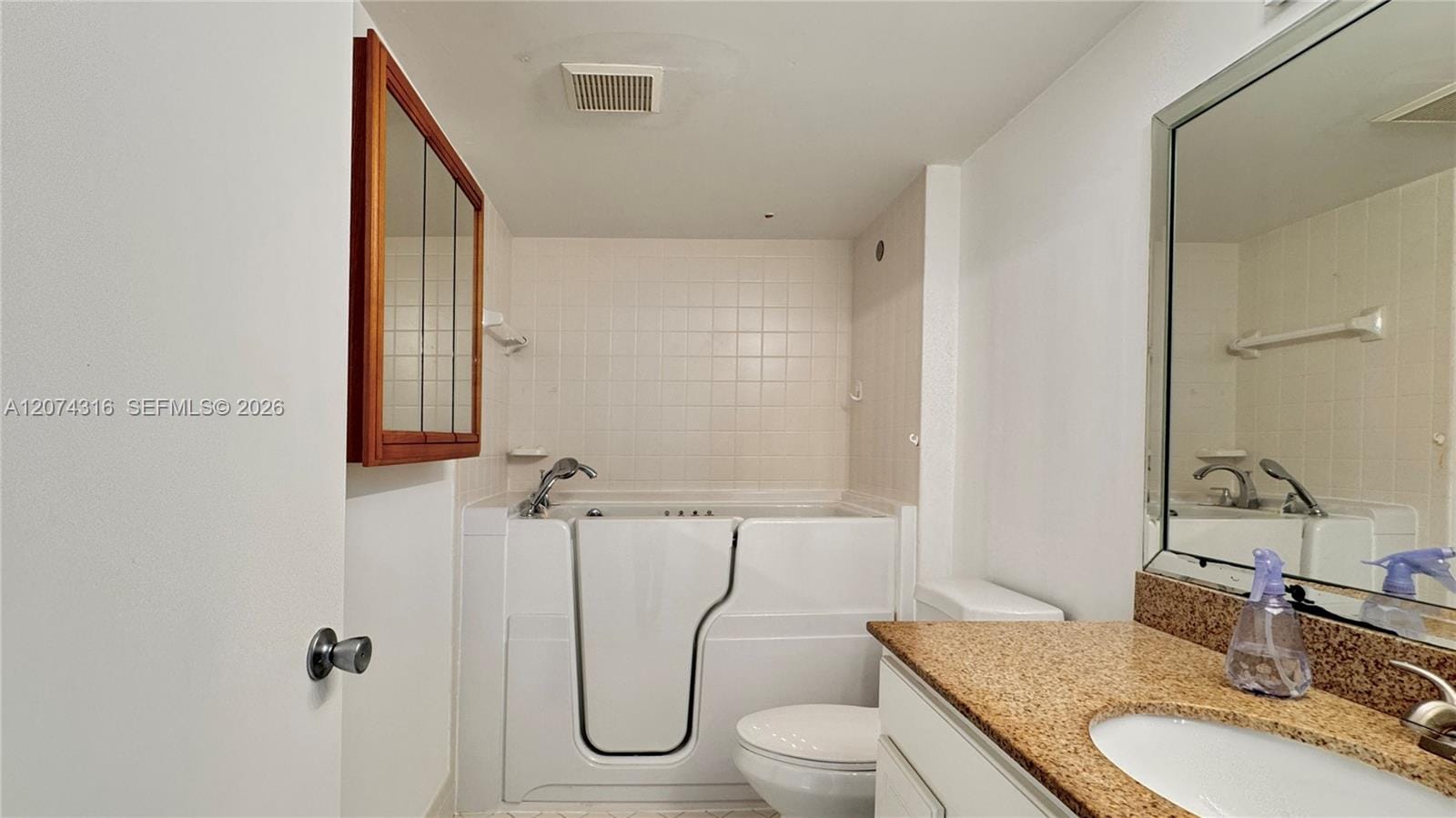 1400 SW 131st Way 305Q — photo 8