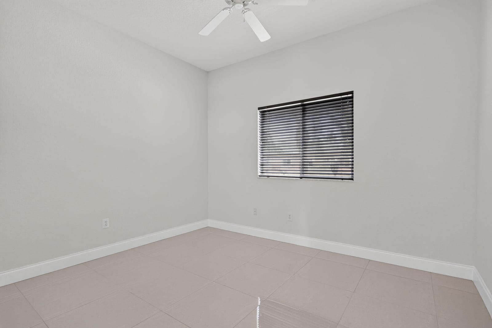 7940 Exeter Circle E 201, Tamarac, FL 33321 photo 21