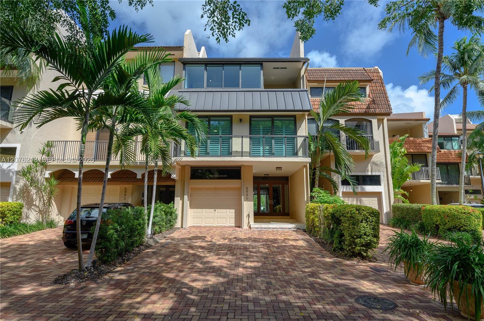 5990 Paradise Point Drive 5990, Palmetto Bay, FL 33157