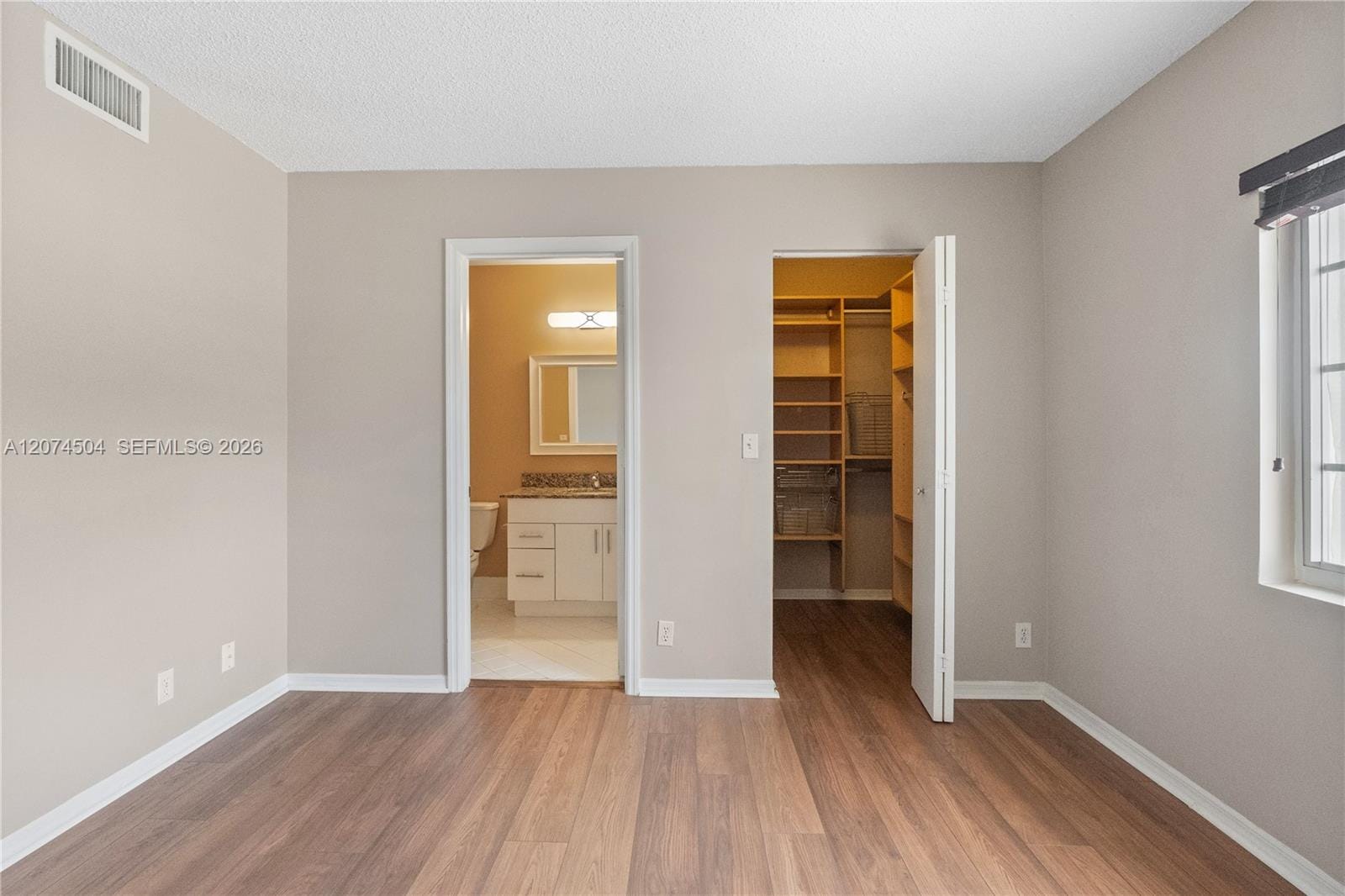2082 Madeira Drive 2082 — photo 10