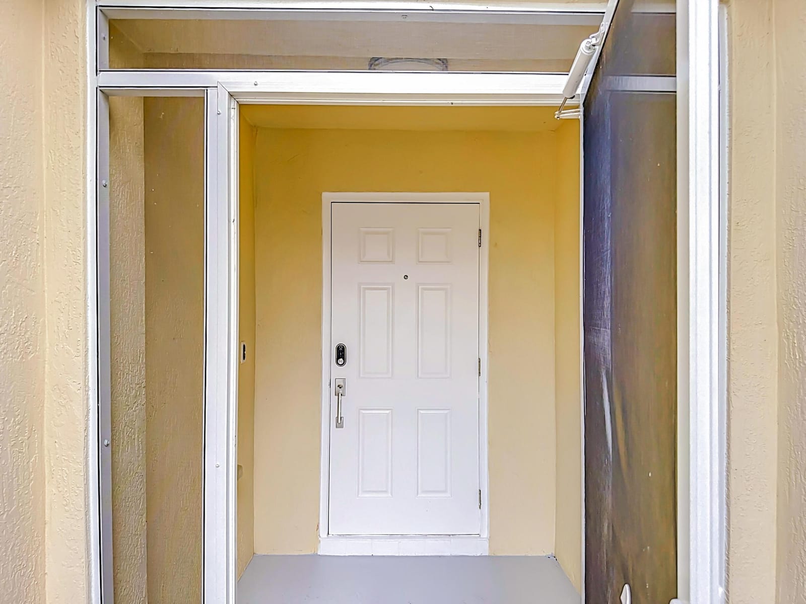 8914 SW Bonneville Drive — photo 2